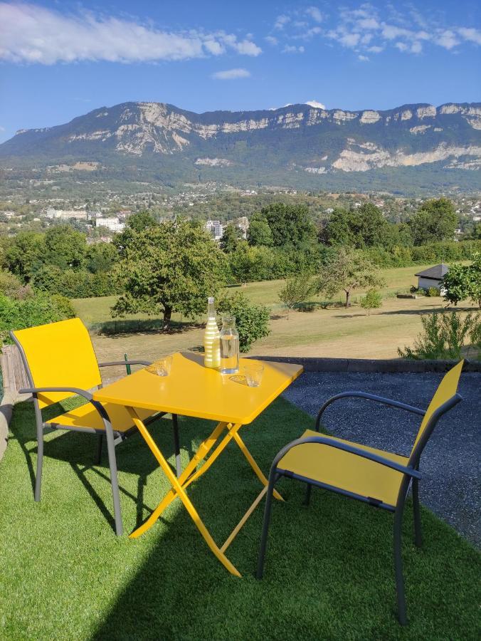 Duplex Independant, Dans Maison. * Tresserve